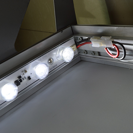 Tira LED rígida con iluminación lateral DRV-440E / DRV-443E 